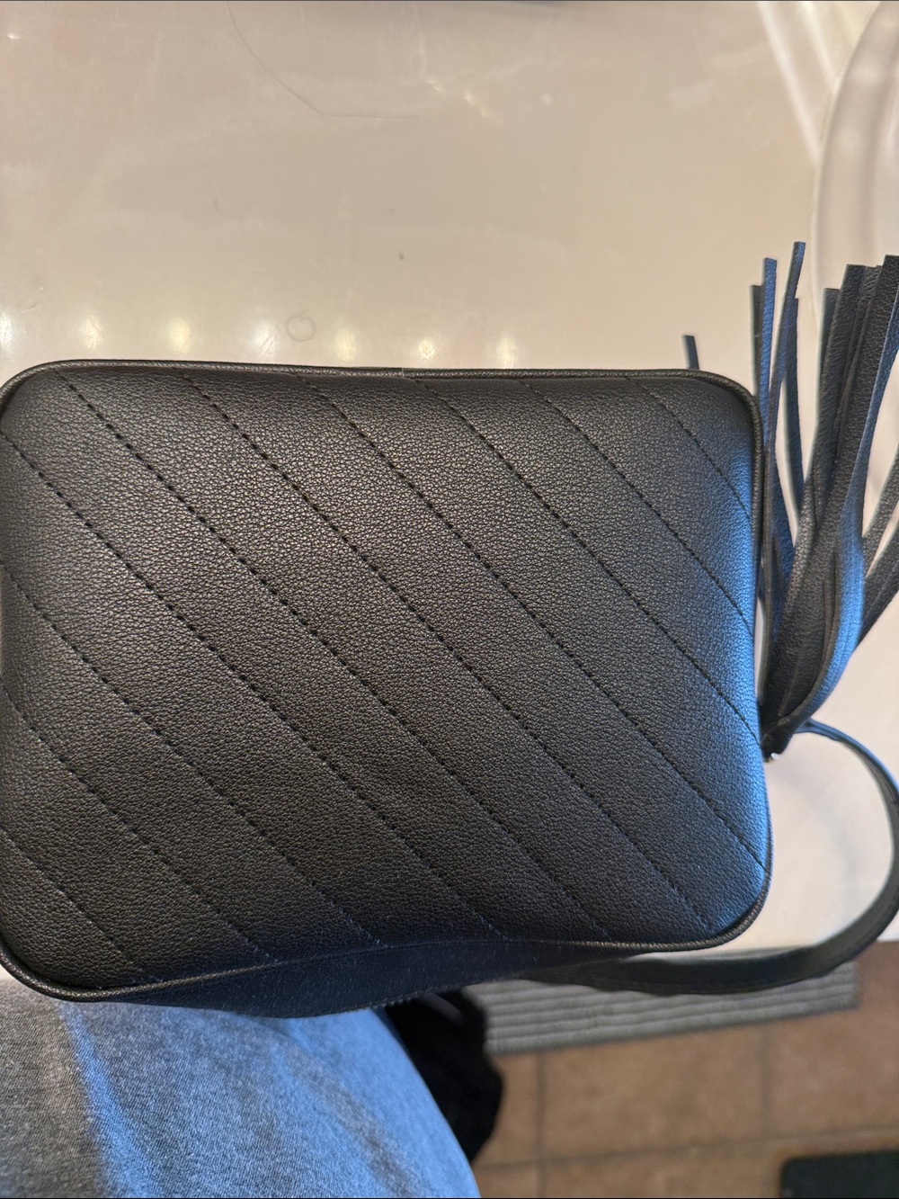 Gucci Black Quilted Leather Crossbody with Tassel Zip - Picture 3 of 3